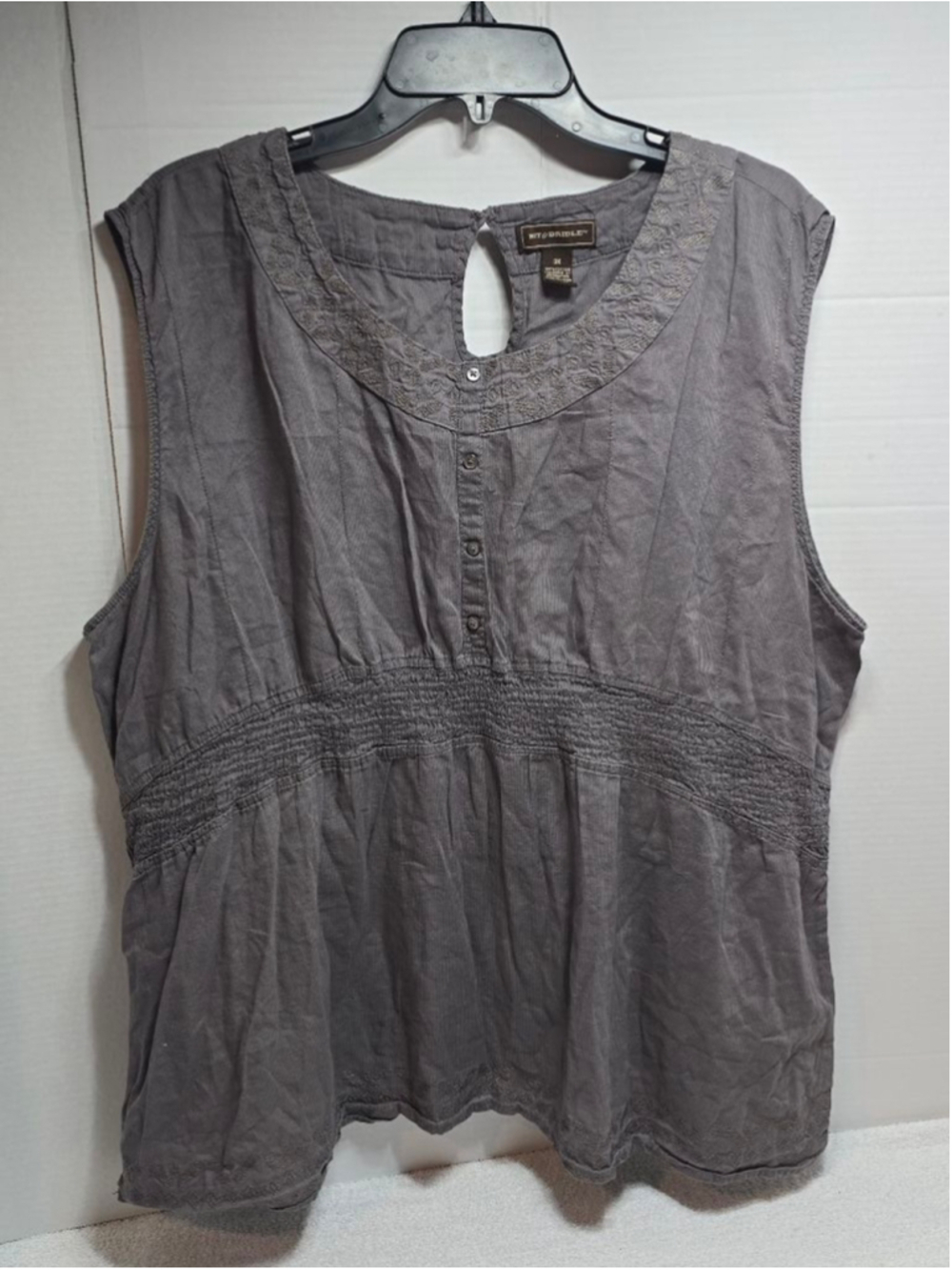 Women's BIT & BRIDLE Gray Embroidered Tank Top 3X